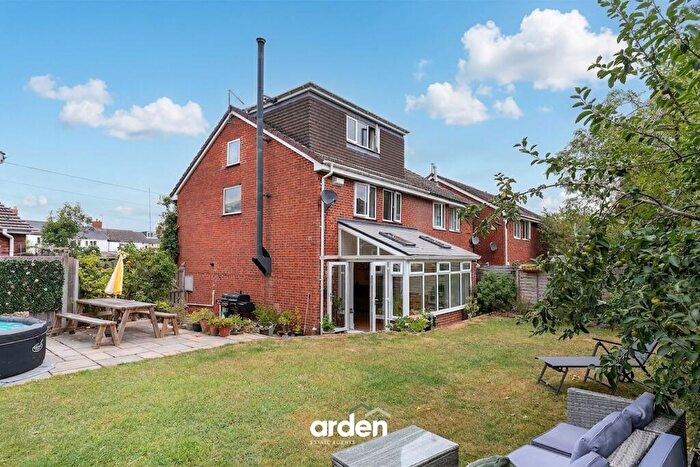 4 Bedroom Semi-Detached House For Sale In Robins Hill Drive, Alvechurch, B48