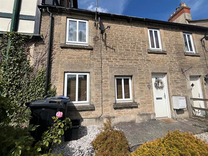 2 Bedroom Terraced House For Sale In Marshfield Road, Chippenham, SN15