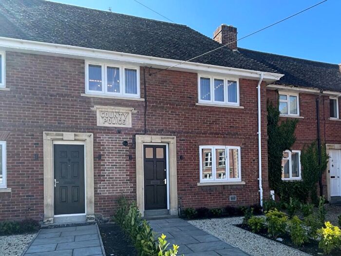 1 Bedroom Flat To Rent In Station Road, Westbury, Wiltshire, BA13