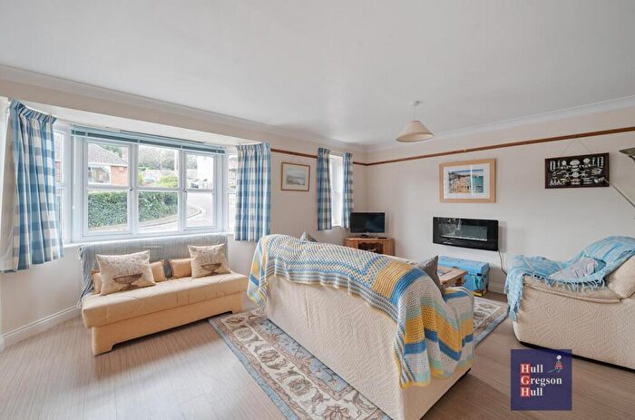 2 Bedroom Apartment For Sale In Stafford Road, Swanage, BH19