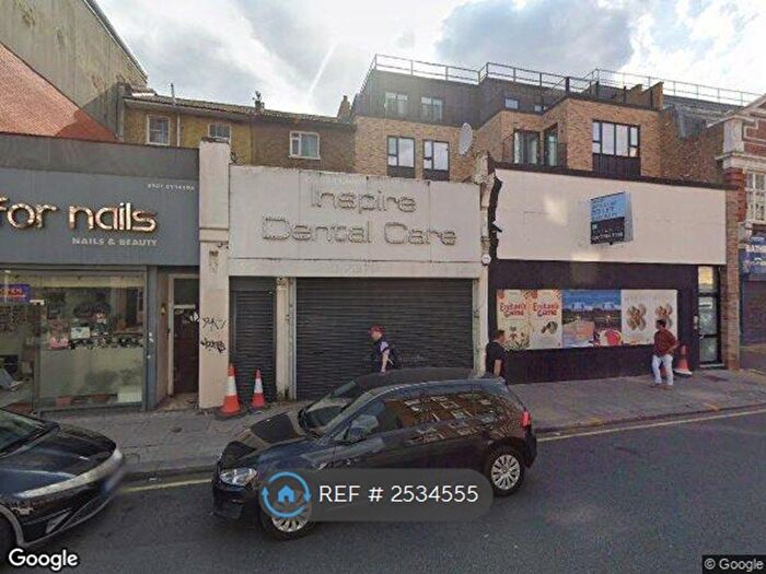 3 Bedroom Flat To Rent In Kilburn High Road, London, NW6