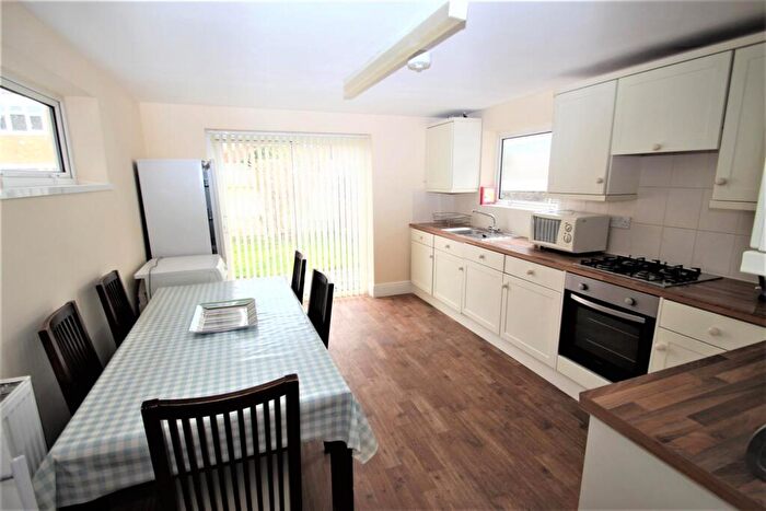 4 Bedroom Terraced House To Rent In Rochester Road, Southsea, PO4