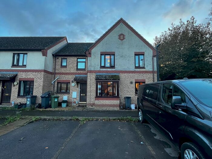 2 Bedroom Terraced House To Rent In Hawthorn Crescent, Bristol, BS49