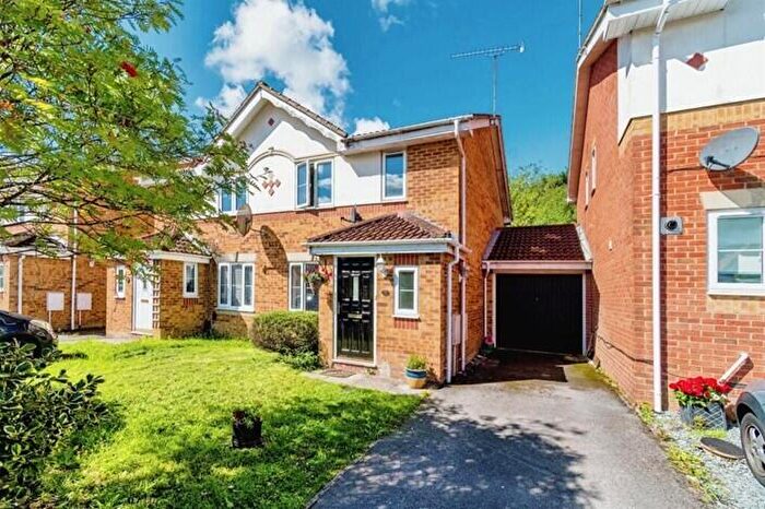 3 Bedroom House To Rent In Jex-blake Close, Southampton, SO16