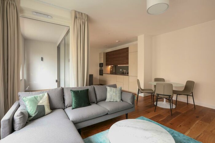 2 Bedroom Flat To Rent In Copperworks Wharf London, E15