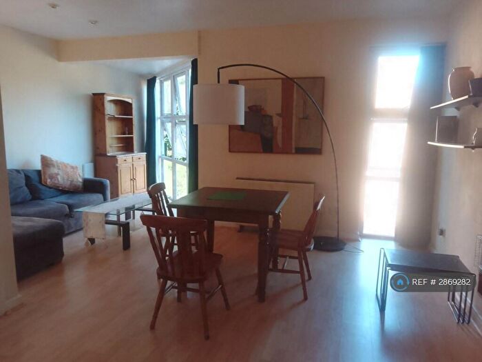 2 Bedroom Flat To Rent In Holyoake Court, Rotherhithe, SE16