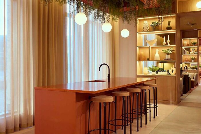 3 Bedroom Apartment To Rent In Soho Yard, Sheffield, S3