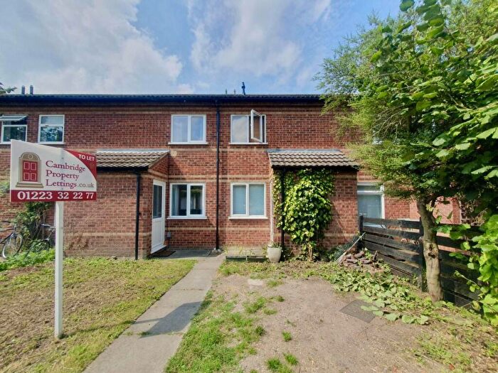 3 Bedroom Terraced House To Rent In Stanley Road, Cambridge, CB5