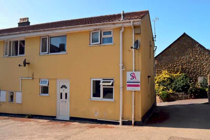 2 Bedroom House To Rent In Rutters Lane, Ilminster, TA19