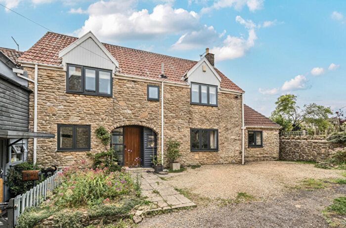 3 Bedroom Semi-Detached House For Sale In Bishop Street, Somerset, BA3