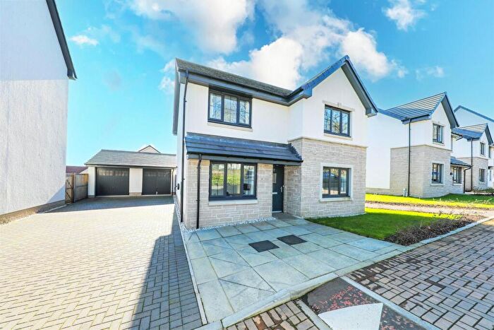 5 Bedroom Detached House For Sale In Laid Crescent, Glenrothes, KY7