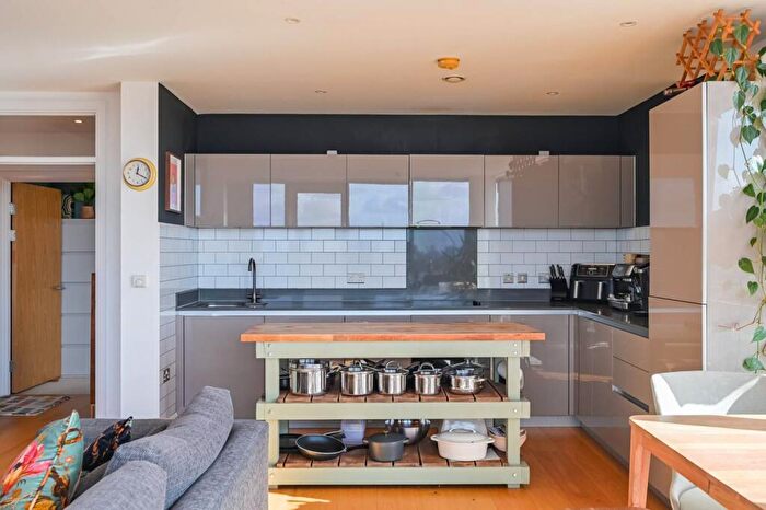 3 Bedroom Flat For Sale In Barry Blandford Way, , Bow, London, E3