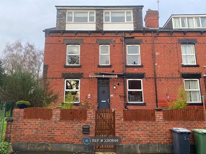 3 Bedroom Terraced House To Rent In Rombalds Place, Leeds, LS12