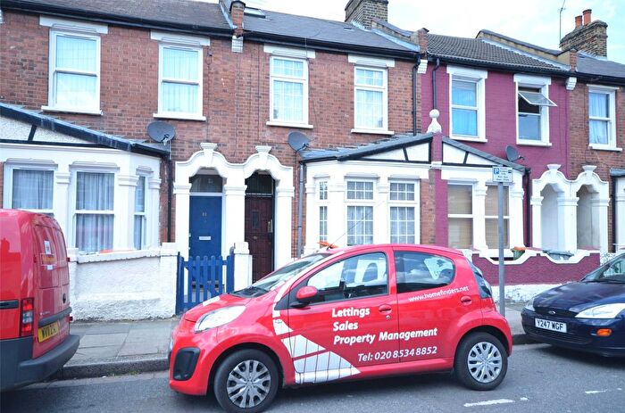 4 Bedroom Terraced House To Rent In Wigston Road, Beckton, E13