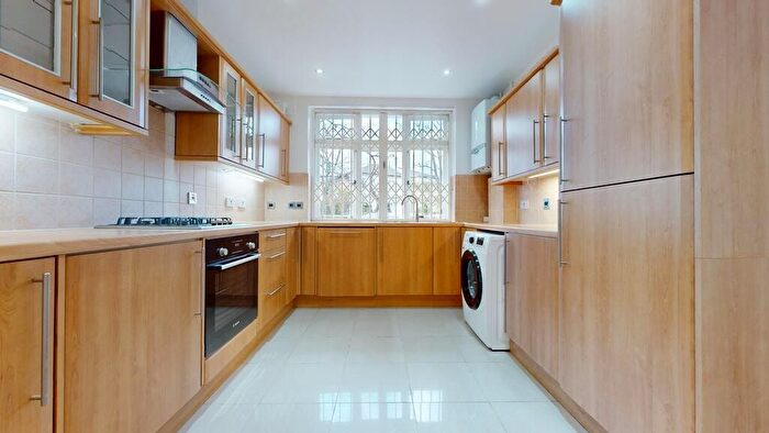 5 Bedroom Terraced House To Rent In Loudoun Road, London, NW8