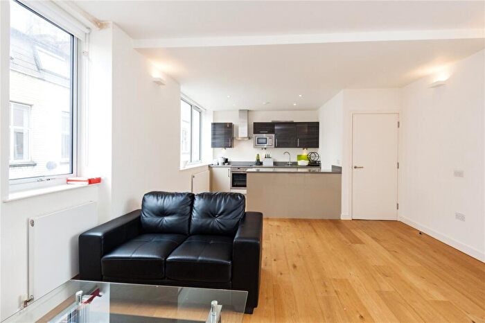 2 Bedroom Apartment To Rent In Honduras Street, London, EC1Y