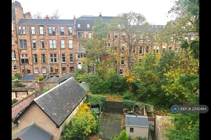 3 Bedroom Flat To Rent In Victoria Crescent Road, Glasgow, G12