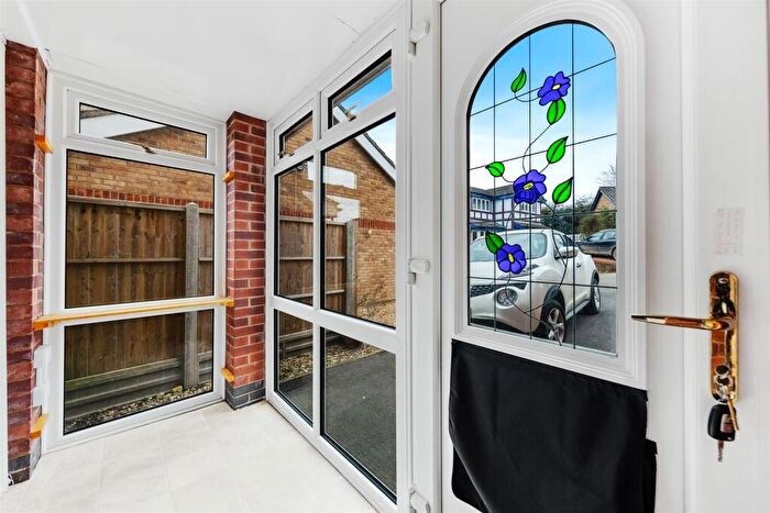 3 Bedroom Detached House For Sale In Andrews Way, Raunds, NN9