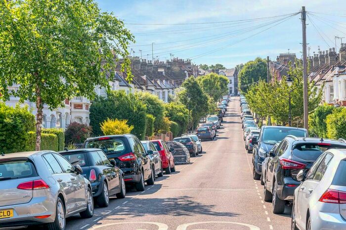 3 Bedroom Apartment To Rent In Nelson Road, Crouch End, London, N8