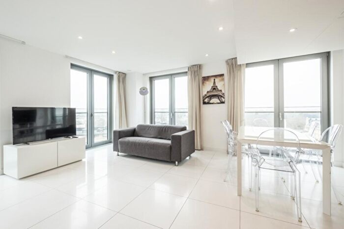 2 Bedroom Apartment To Rent In Osnaburgh Street Regents Park, NW1