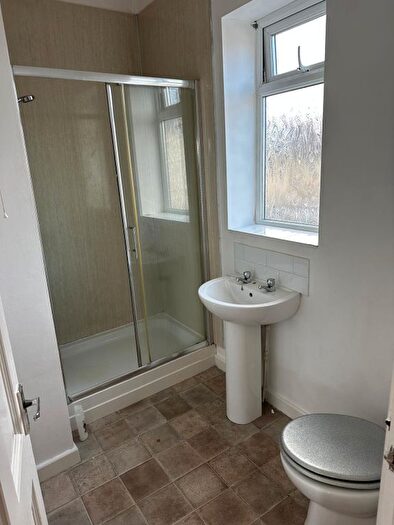 1 Bedroom Flat To Rent In Claypit Lane, Rotherham, S62