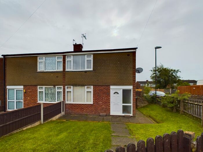 2 Bedroom Detached House To Rent In Riber Avenue, Alfreton, DE55