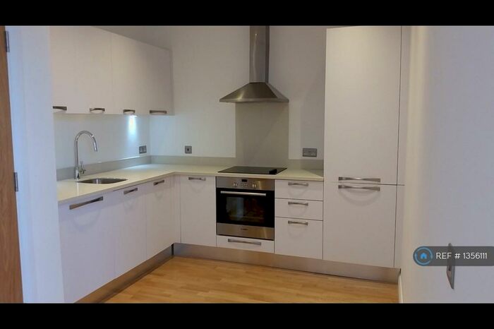 1 Bedroom Flat To Rent In Bovis House, Harrow, HA2
