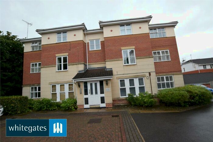 2 Bedroom Apartment To Rent In The Links, Beeston, Leeds, West Yorkshire, LS11