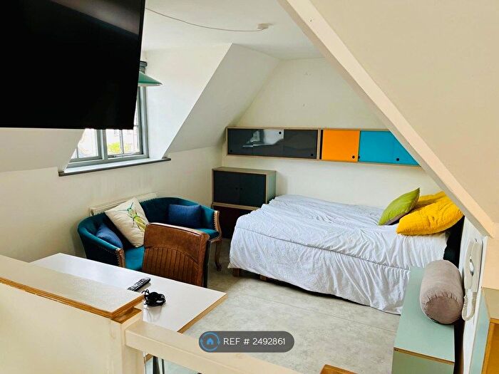 Studio To Rent In Nelson Street, Buckingham, MK18