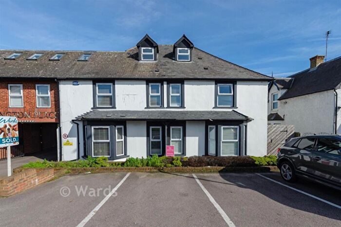 2 Bedroom Flat For Sale In Hawley Road, Dartford, Kent, DA1