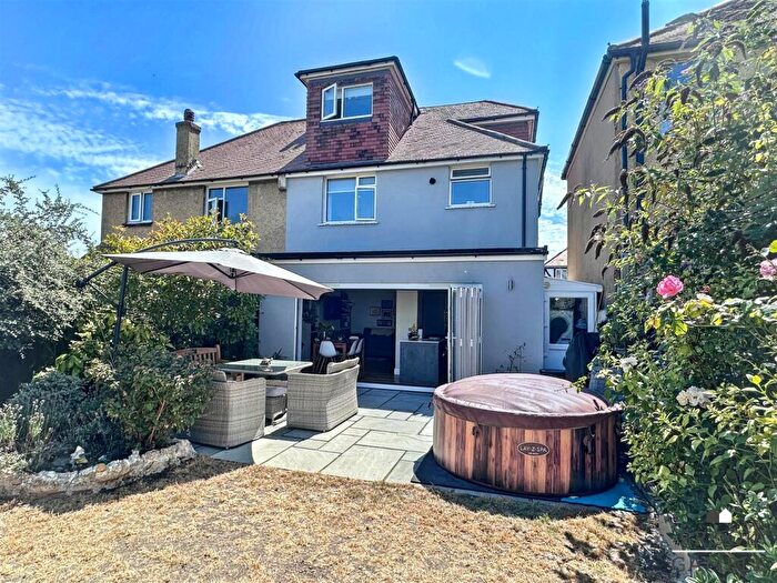 4 Bedroom House For Sale In Northiam Road, Eastbourne, BN20