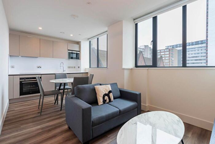 Apartment To Rent In The Lightwell, Cornwall Street, Birmingham, B3