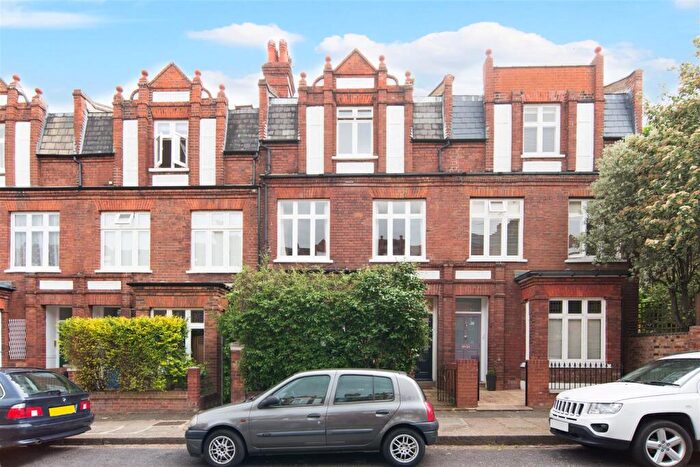 5 Bedroom House For Sale In Lisburne Road, Hampstead Heath, NW3