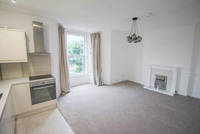 2 Bedroom Flat For Sale In Coombe Road, Hillside, Weston-Super-Mare, BS23