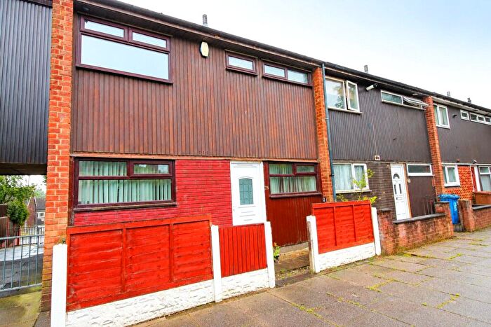 3 Bedroom Terraced House To Rent In Wardle Edge, Rochdale, Greater Manchester, OL12