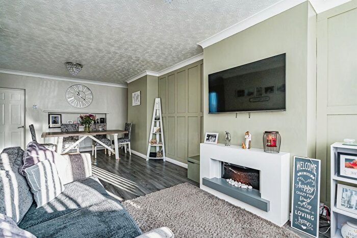 2 Bedroom Semi-Detached House For Sale In Aston Road, Tividale, Oldbury, B69