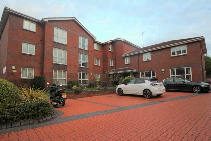1 Bedroom Flat To Rent In Aigburth Vale, Mossley Hill, Liverpool, L17