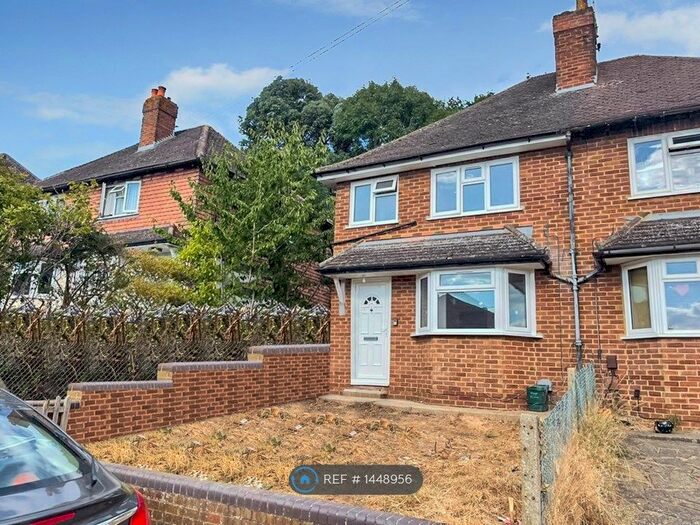 3 Bedroom Semi-Detached House To Rent In Foxburrows Avenue, Guildford, GU2