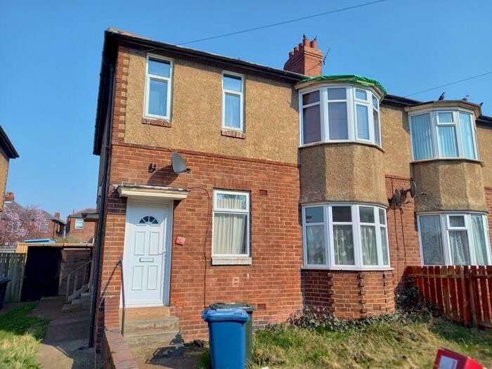 3 Bedroom Flat To Rent In Tantobie Road, Newcastle Upon Tyne, NE15