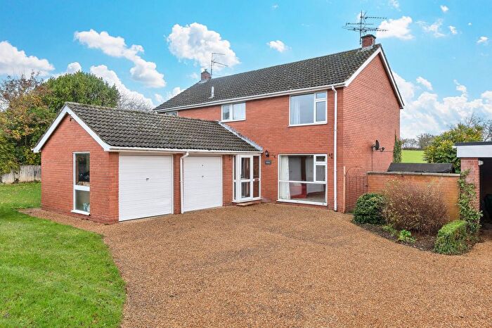 4 Bedroom Detached House For Sale In Mole Hill, Wickhambrook, CB8