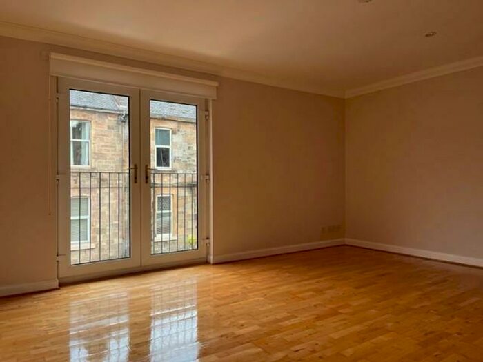 2 Bedroom Flat To Rent In Gillburn Gate Gillburn Road Kilmalcolm, PA13