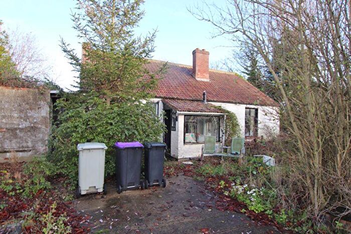 4 Bedroom Detached House For Sale In North End, Saltfleetby, LN11