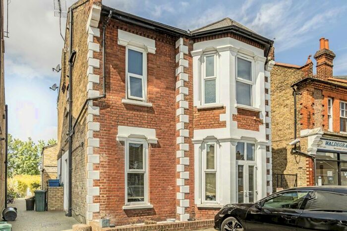 1 Bedroom Flat To Rent In Waldegrave Road, Teddington, TW11