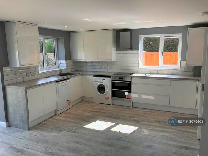 4 Bedroom Detached House To Rent In Maldon Road, Witham, CM8