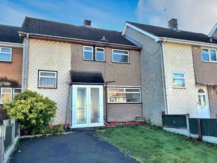 3 Bedroom Terraced House To Rent In Nether Priors, Basildon, SS14