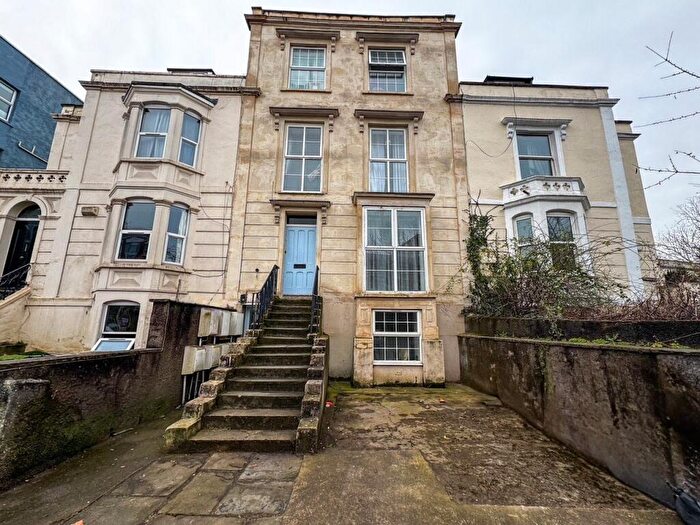 6 Bedroom Maisonette To Rent In Cheltenham Road, Bristol, Somerset, BS6