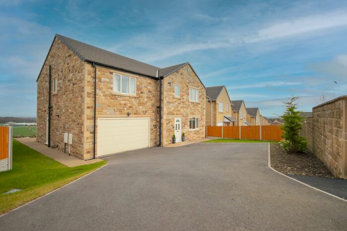 5 Bedroom Detached House For Sale In Manordale Close, Flockton, Wakefield, WF4