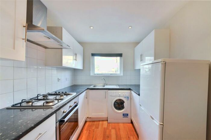 3 Bedroom Terraced House To Rent In Astbury Road, Peckham, London, SE15
