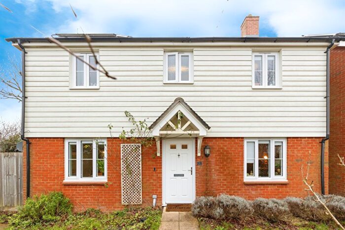 4 Bedroom Detached House For Sale In Oak View, Shadoxhurst, Ashford, TN26