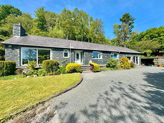 4 Bedroom Detached Bungalow For Sale In Trefriw Terrace, Trefriw, LL27